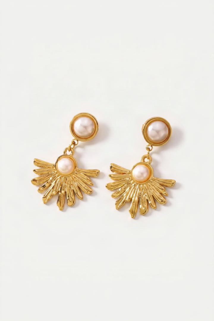 Eveline – Pearl Drop Earrings