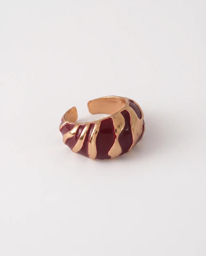 Amara – Open-Ended Geometric Ring