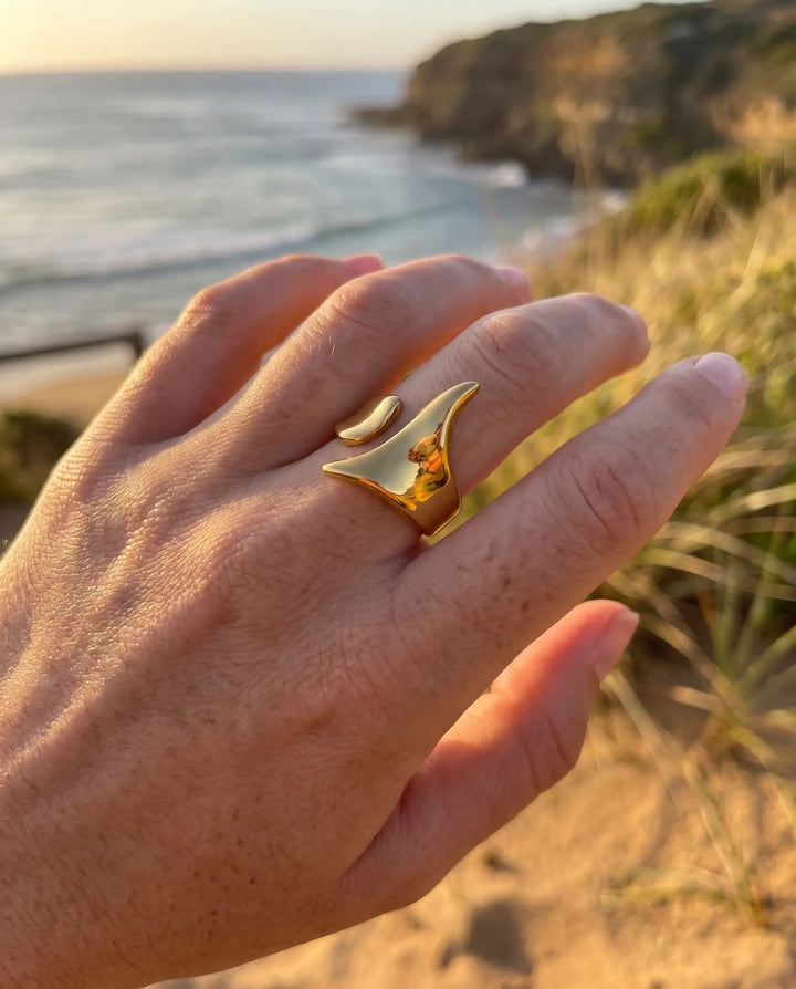 Cassia – Geometric Polished Band