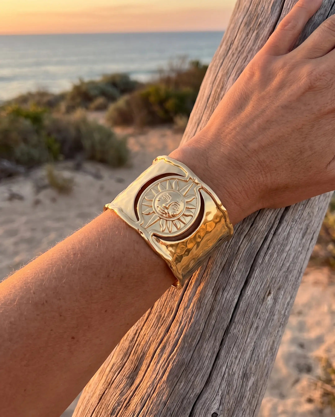 Olivia – Sun Bracelet