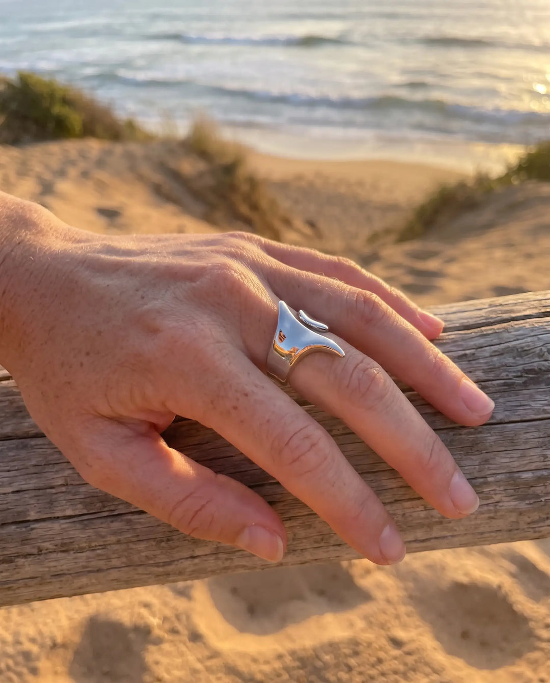 Cassia – Geometric Polished Band