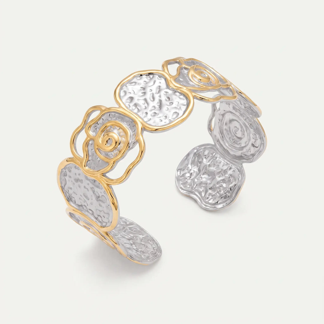 Sylvie – Hammered Open-Ended Bracelet